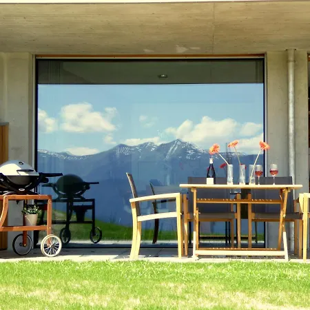 Casa Admisa, Spektakulaere Aussicht, In And Out, Hochwertige Einrichtung, Valserstein Und Eiche *