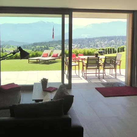Casa Admisa, Spektakulaere Aussicht, In And Out, Hochwertige Einrichtung, Valserstein Und Eiche Flims