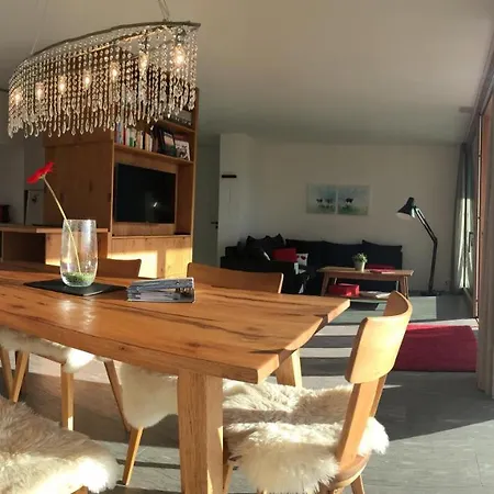 Casa Admisa, Spektakulaere Aussicht, In And Out, Hochwertige Einrichtung, Valserstein Und Eiche * Flims