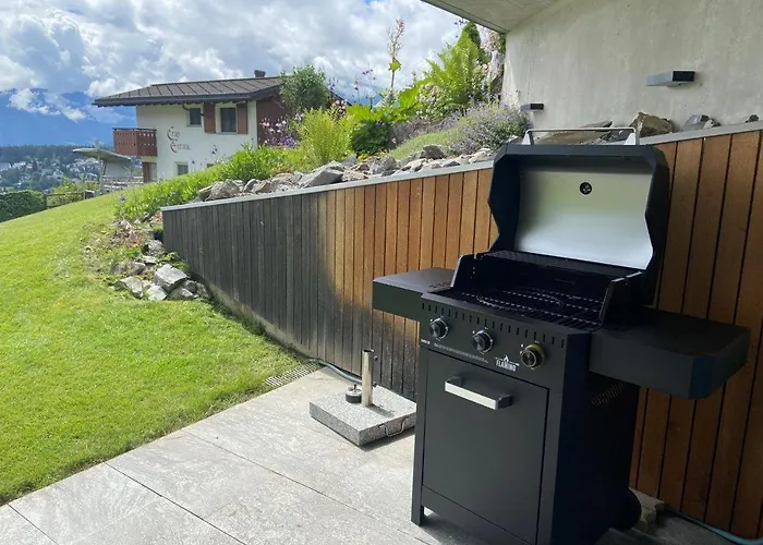 Casa Admisa, Spektakulaere Aussicht, In And Out, Hochwertige Einrichtung, Valserstein Und Eiche Flims